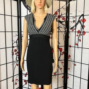 𝅺Max Studio Size Small Sleeves-Less Mini Dress NWT. Black and Gray.